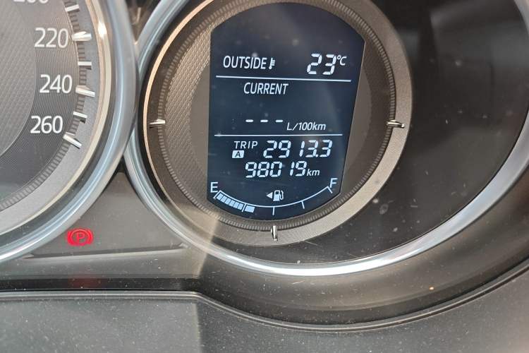 Used Mazda Atenza 2017 2.5L Skyactiv Sport Edition Odometer Close Up