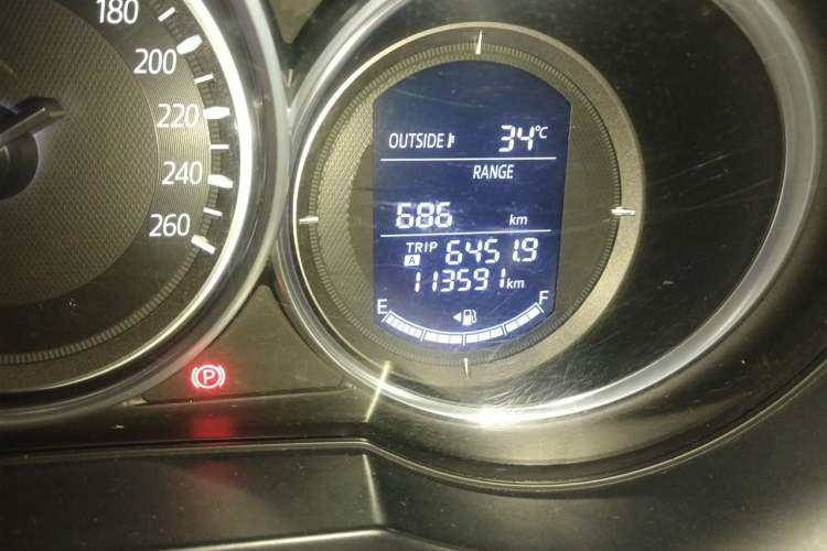 Used Mazda Atenza 2017 2.5L Skyactiv Sport Edition Odometer Close Up