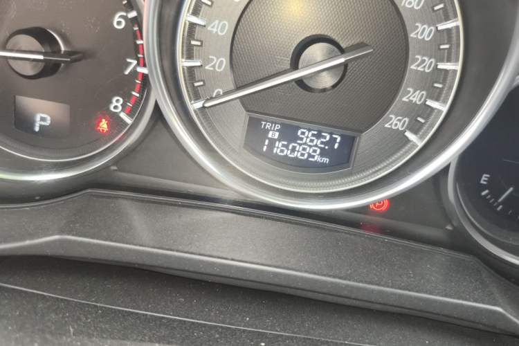 Used Mazda Atenza 2017 2.5L Blue Sky Prestige Edition Odometer Close Up