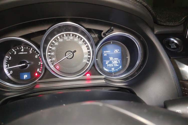 Used Mazda Atenza 2017 2.5L Skyactiv Sport Edition Odometer Close Up