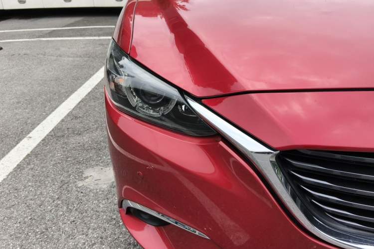 Used Mazda Atenza 2017 2.0L Blue Sky Luxury Edition Right Front Headlight