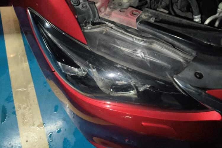 Used Mazda Atenza 2017 2.5L Blue Sky Prestige Edition Right Front Headlight