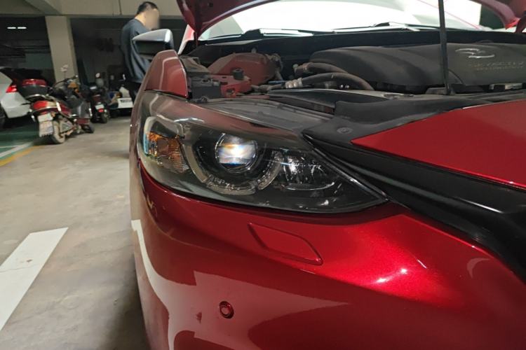 Used Mazda Atenza 2017 2.5L Blue Sky Prestige Edition Right Front Headlight
