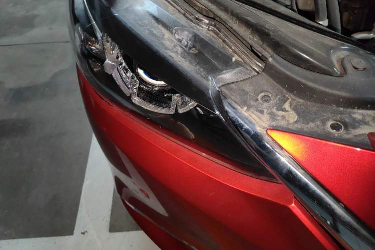 Used Mazda Atenza 2017 2.5L Skyactiv Sport Edition Right Front Headlight