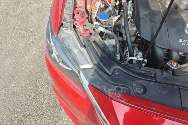 Used Mazda Atenza 2017 2.5L Skyactiv Sport Edition Right Front Headlight