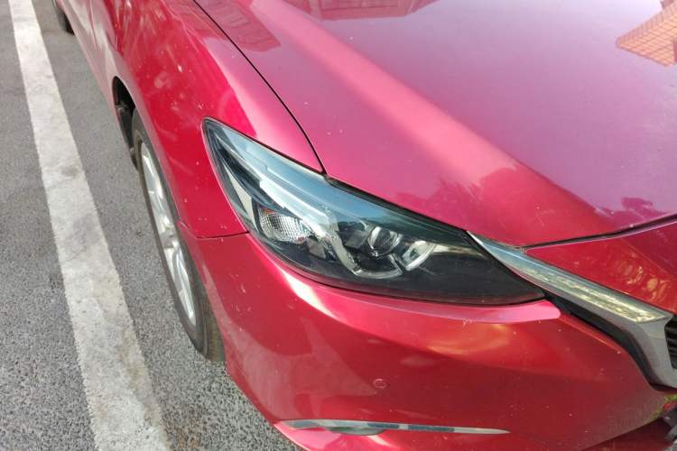 Used Mazda Atenza 2017 2.0L Blue Sky Luxury Edition Right Front Headlight