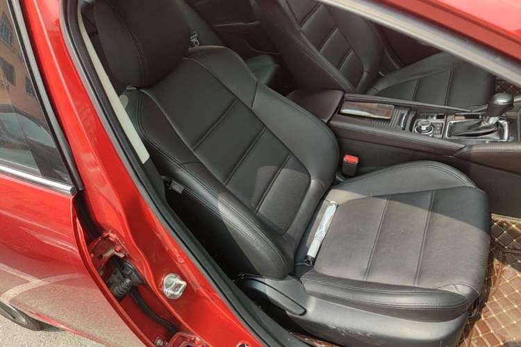 Used Mazda Atenza 2017 2.5L Skyactiv Sport Edition Right Front Seat