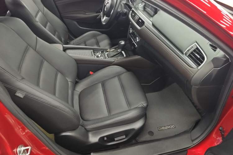 Used Mazda Atenza 2017 2.5L Blue Sky Prestige Edition Right Front Seat