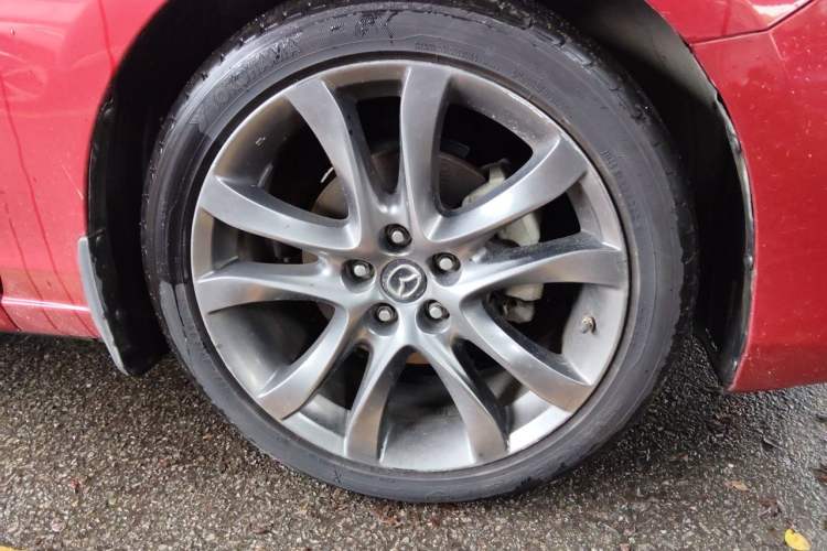 Used Mazda Atenza 2017 2.5L Blue Sky Prestige Edition Right Front Wheel Hub