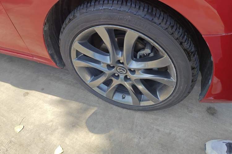 Used Mazda Atenza 2017 2.5L Blue Sky Prestige Edition Right Front Wheel Hub