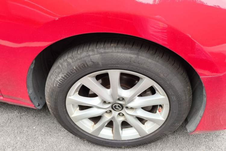 Used Mazda Atenza 2017 2.0L Blue Sky Luxury Edition Right Front Wheel Hub