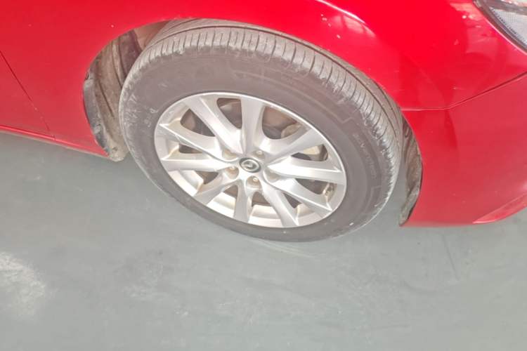 Used Mazda Atenza 2017 2.0L Blue Sky Luxury Edition Right Front Wheel Hub
