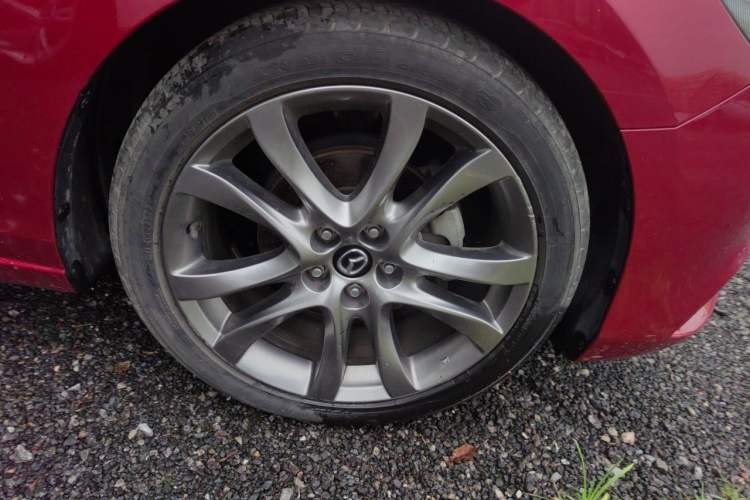 Used Mazda Atenza 2017 2.5L Blue Sky Prestige Edition Right Front Wheel Hub