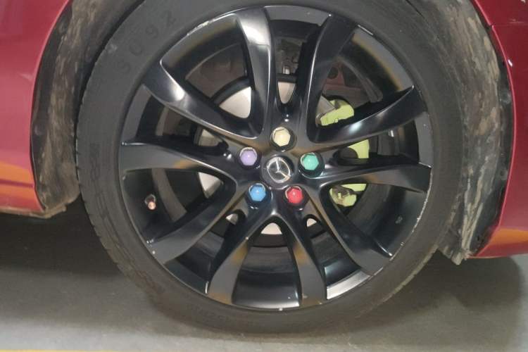 Used Mazda Atenza 2017 2.5L Blue Sky Prestige Edition Right Front Wheel Hub