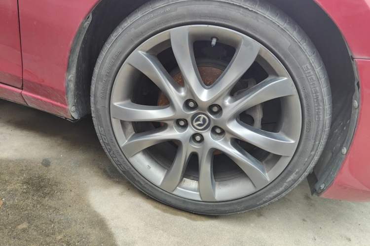 Used Mazda Atenza 2017 2.5L Blue Sky Prestige Edition Right Front Wheel Hub