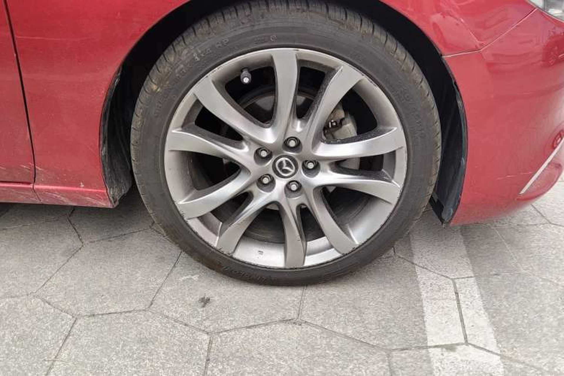 Used Mazda Atenza 2017 2.5L Blue Sky Prestige Edition Right Front Wheel Hub