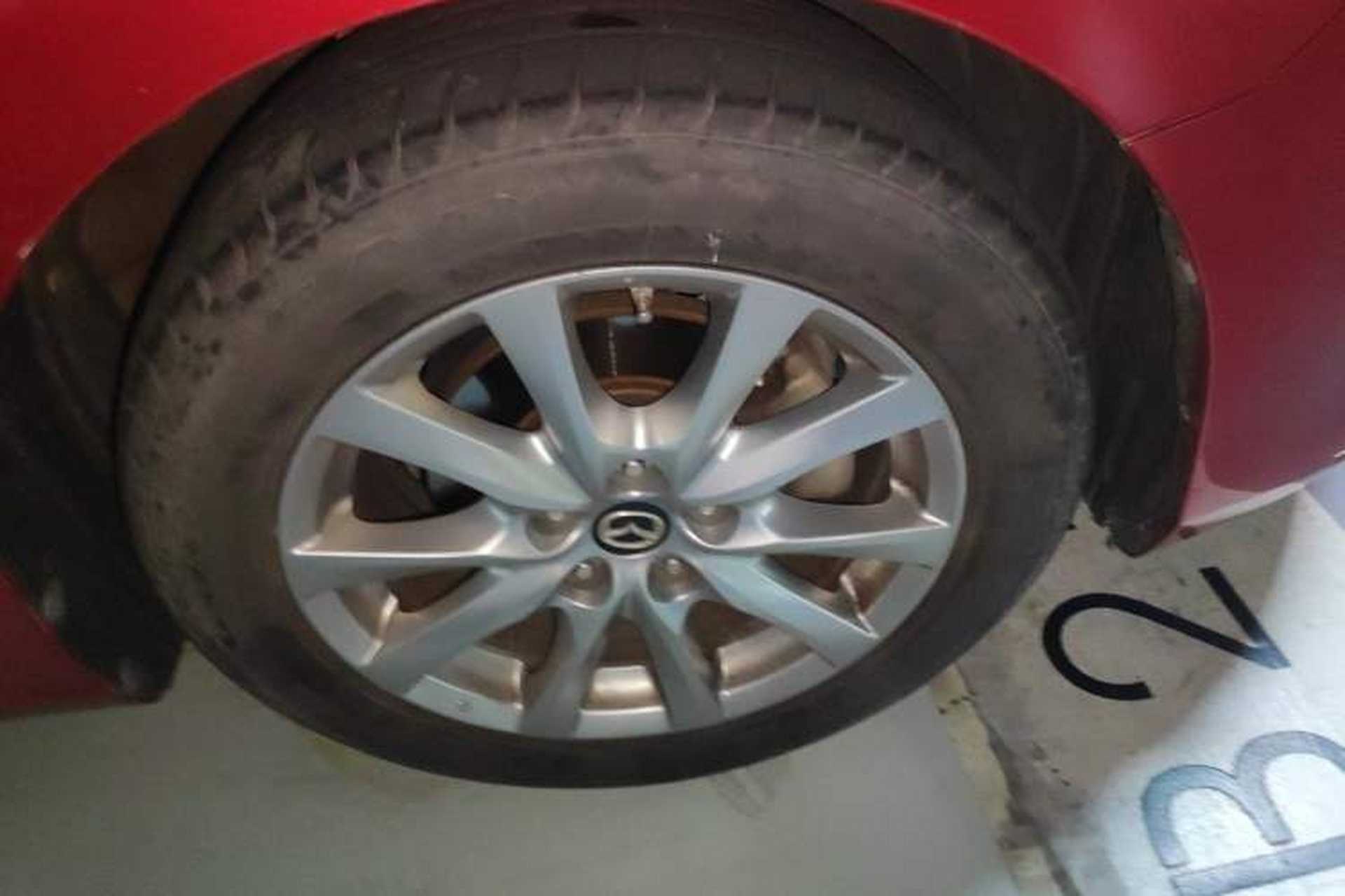 Used Mazda Atenza 2017 2.0L Blue Sky Luxury Edition Right Front Wheel Hub
