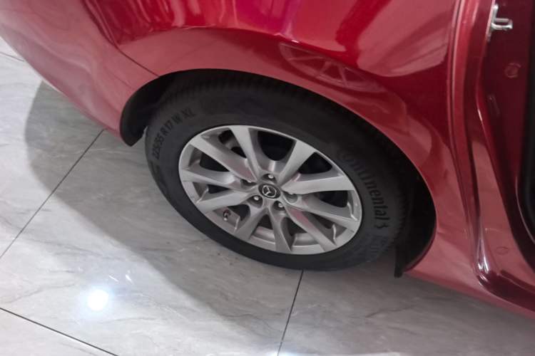 Used Mazda Atenza 2017 2.0L Blue Sky Luxury Edition Right Rear Wheel Hub