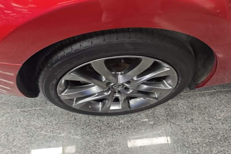 Used Mazda Atenza 2017 2.5L Blue Sky Prestige Edition Right Rear Wheel Hub