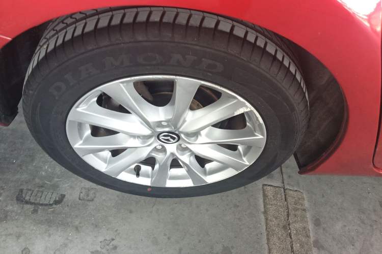 Used Mazda Atenza 2017 2.0L Blue Sky Luxury Edition Right Rear Wheel Hub