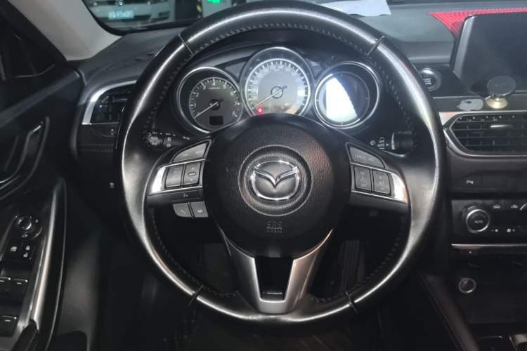 Used Mazda Atenza 2017 2.0L Blue Sky Luxury Edition Steering Wheel