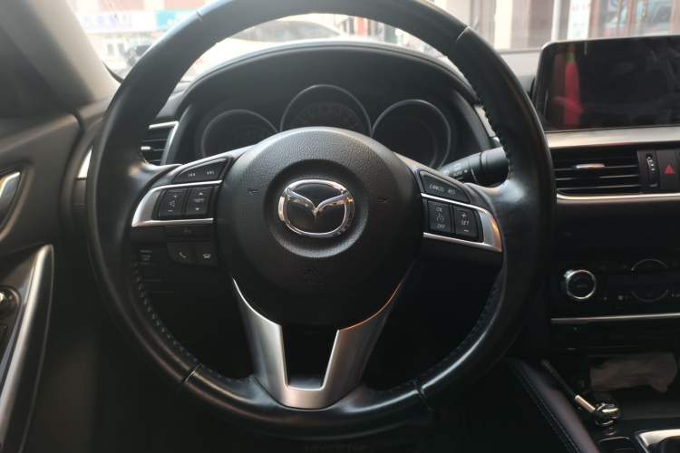 Used Mazda Atenza 2017 2.0L Blue Sky Luxury Edition Steering Wheel