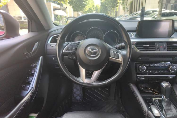 Used Mazda Atenza 2017 2.0L Blue Sky Luxury Edition Steering Wheel