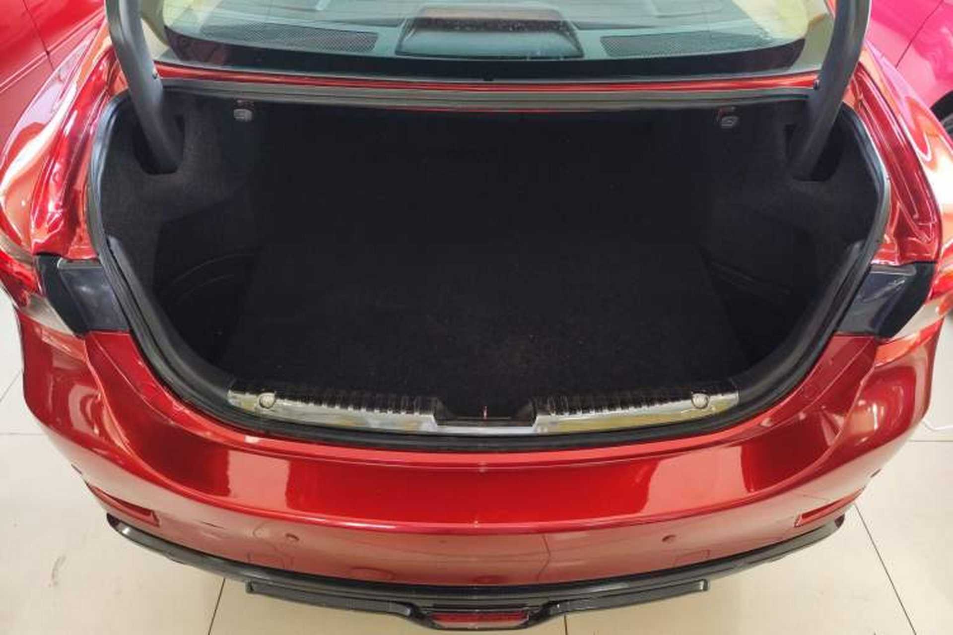 Used Mazda Atenza 2017 2.5L Blue Sky Prestige Edition Trunk