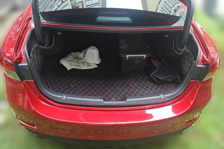 Used Mazda Atenza 2017 2.0L Blue Sky Luxury Edition Trunk