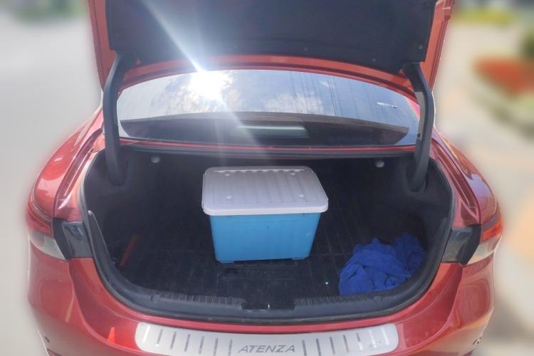 Used Mazda Atenza 2017 2.5L Blue Sky Prestige Edition Trunk