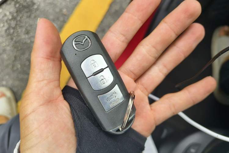 Used Mazda Atenza 2017 2.5L Skyactiv Sport Edition Vehicle Key