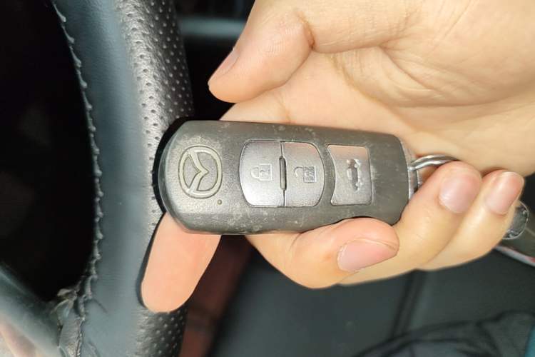 Used Mazda Atenza 2017 2.5L Skyactiv Sport Edition Vehicle Key