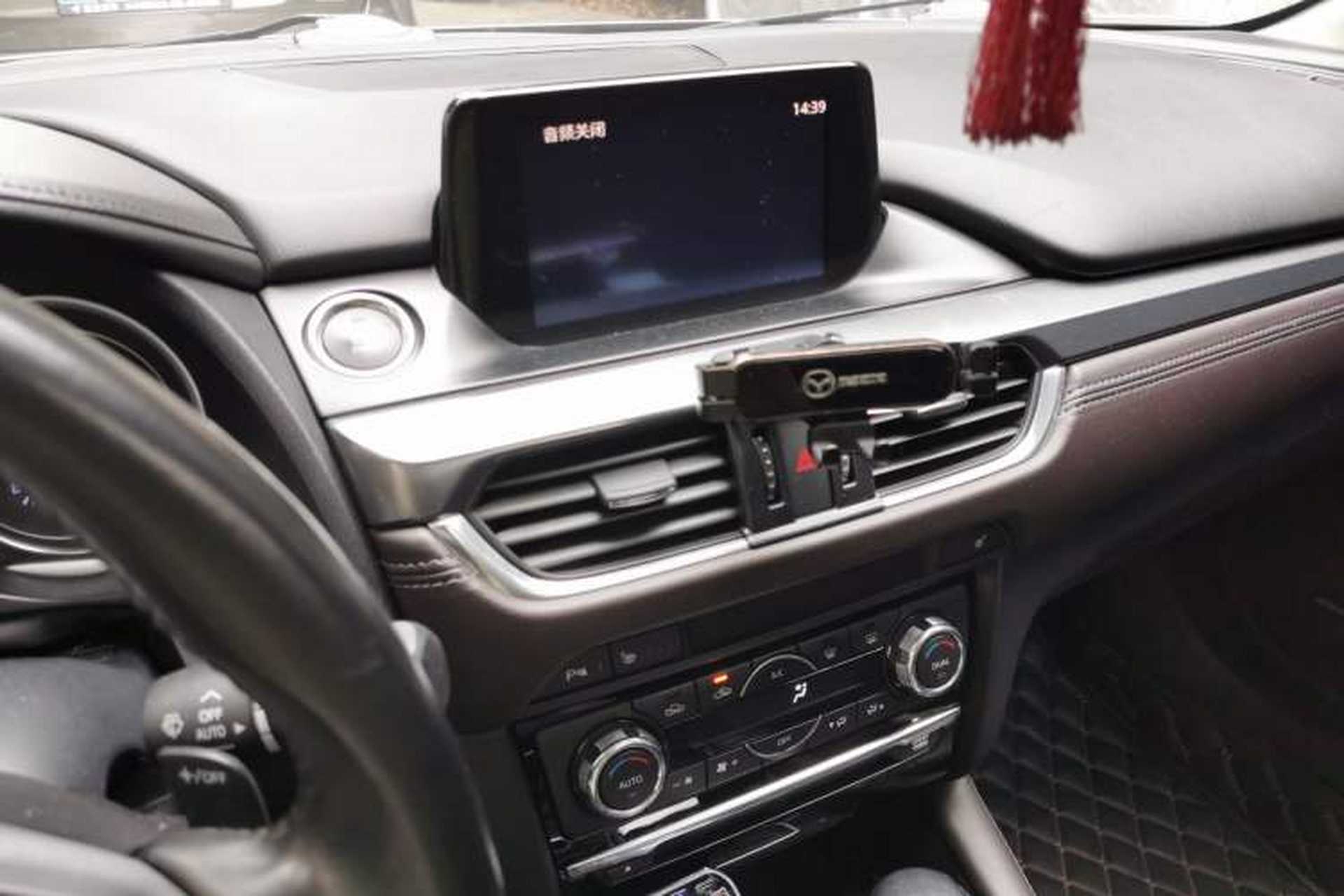 Used Mazda Atenza 2017 2.5L Blue Sky Prestige Edition Audio And AC Panel