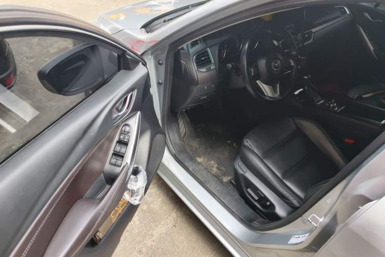 Used Mazda Atenza 2017 2.0L Blue Sky Luxury Edition Driver Seat