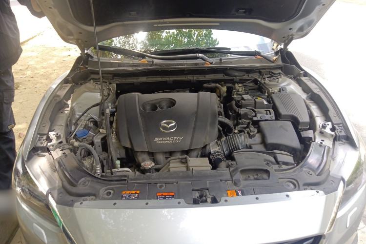 Used Mazda Atenza 2017 2.5L Sky Blue Supreme Edition Engine Bay