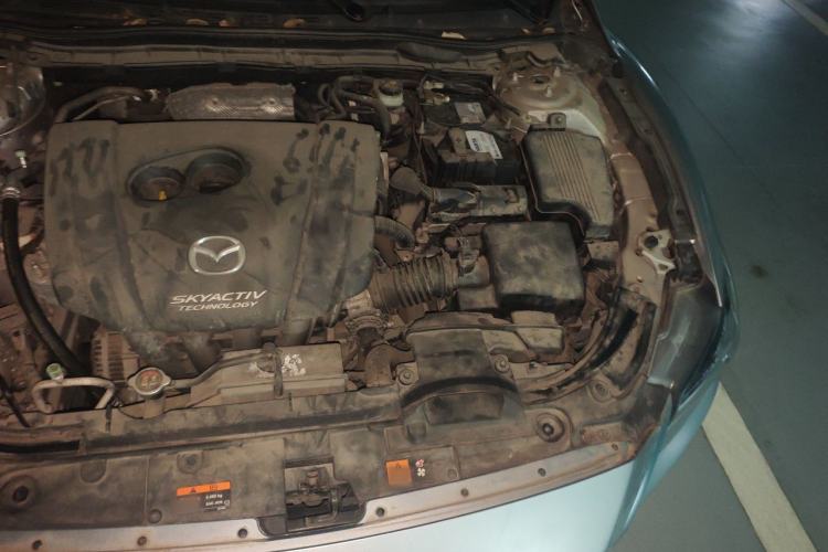 Used Mazda Atenza 2017 2.0L Blue Sky Luxury Edition Engine Bay Left