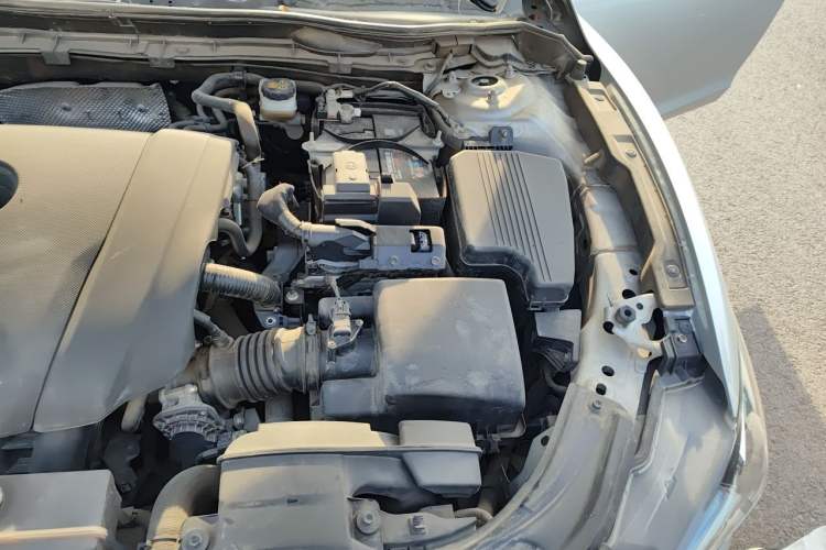 Used Mazda Atenza 2017 2.0L Blue Sky Prestige Edition Engine Bay Left