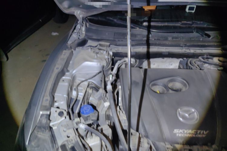 Used Mazda Atenza 2017 2.0L Blue Sky Luxury Edition Engine Bay Right