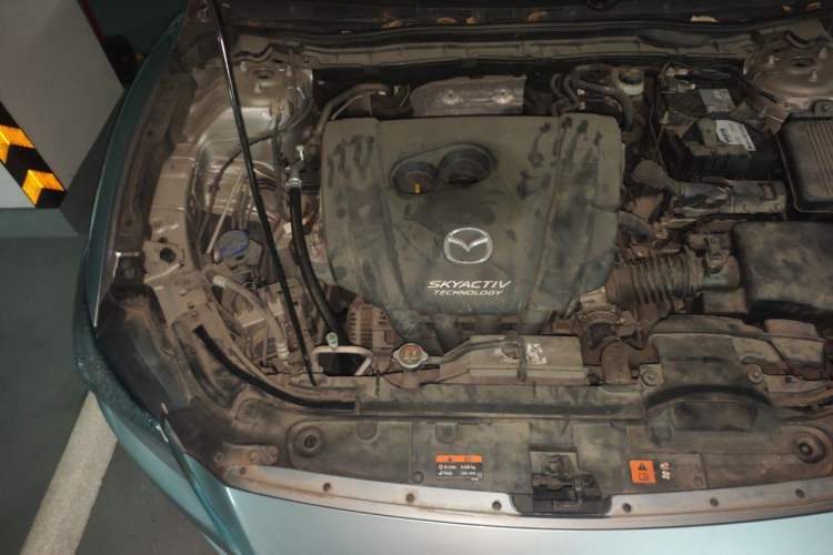 Used Mazda Atenza 2017 2.0L Blue Sky Luxury Edition Engine Bay Right