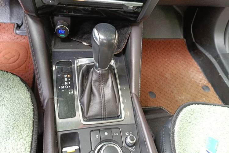 Used Mazda Atenza 2017 2.0L Blue Sky Luxury Edition Gear Lever