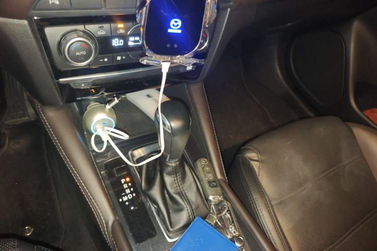 Used Mazda Atenza 2017 2.0L Blue Sky Luxury Edition Gear Lever