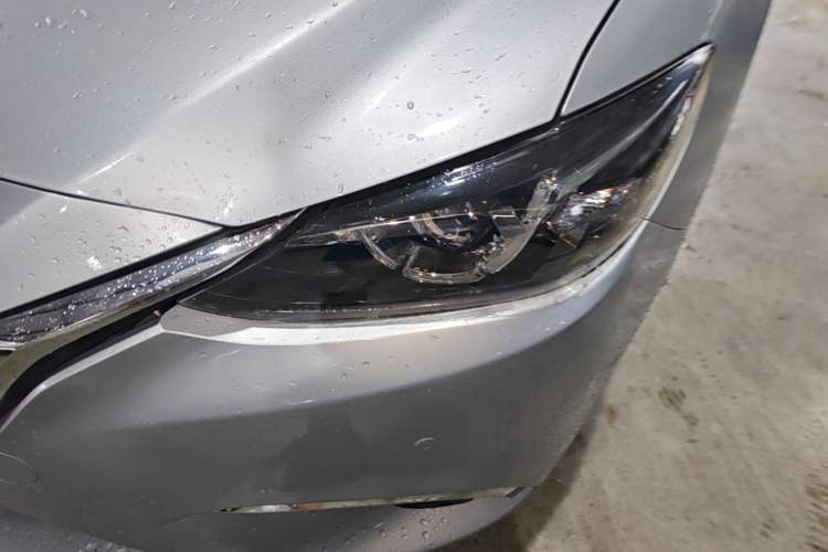 Used Mazda Atenza 2017 2.0L Blue Sky Luxury Edition Left Front Headlight