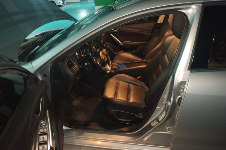Used Mazda Atenza 2017 2.0L Blue Sky Luxury Edition Left Front Seat