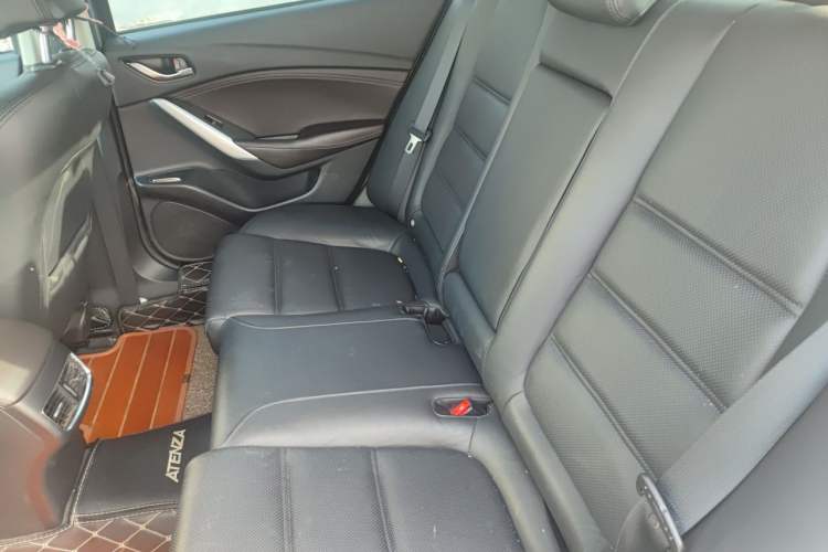 Used Mazda Atenza 2017 2.0L Blue Sky Prestige Edition Left Rear Seat