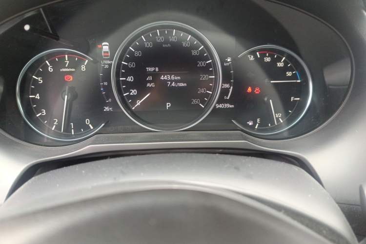 Used Mazda Atenza 2017 2.0L Blue Sky Luxury Edition Odometer Close Up