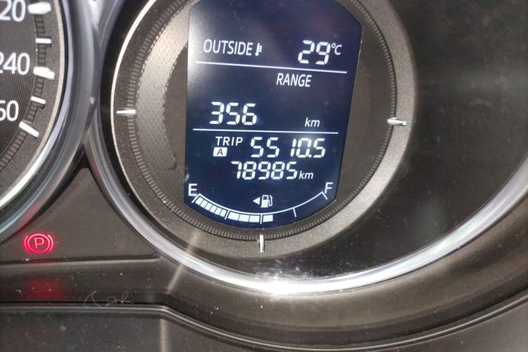 Used Mazda Atenza 2017 2.5L Skyactiv Sport Edition Odometer Close Up