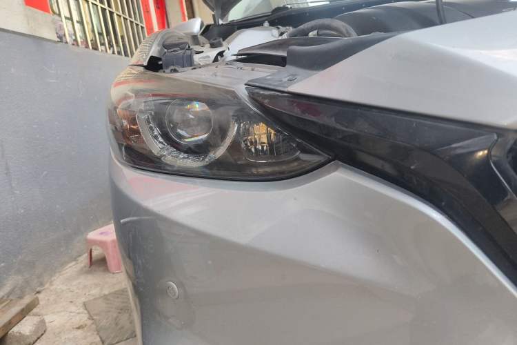 Used Mazda Atenza 2017 2.5L Skyactiv Sport Edition Right Front Headlight