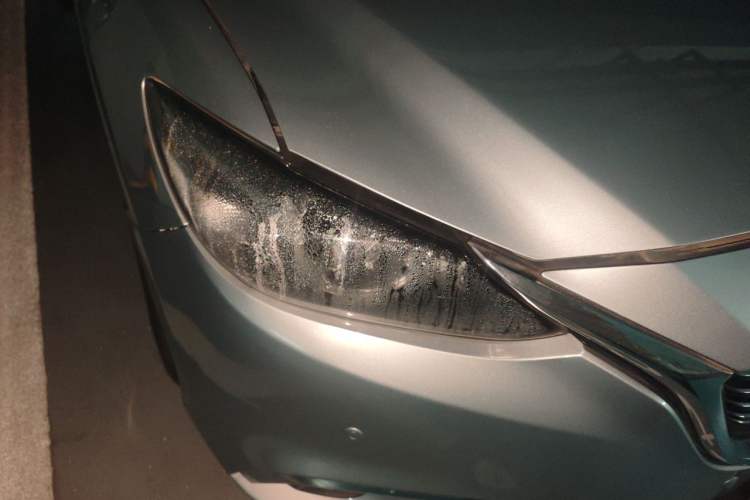 Used Mazda Atenza 2017 2.0L Blue Sky Luxury Edition Right Front Headlight