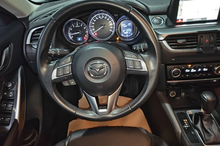 Used Mazda Atenza 2017 2.0L Blue Sky Luxury Edition Steering Wheel