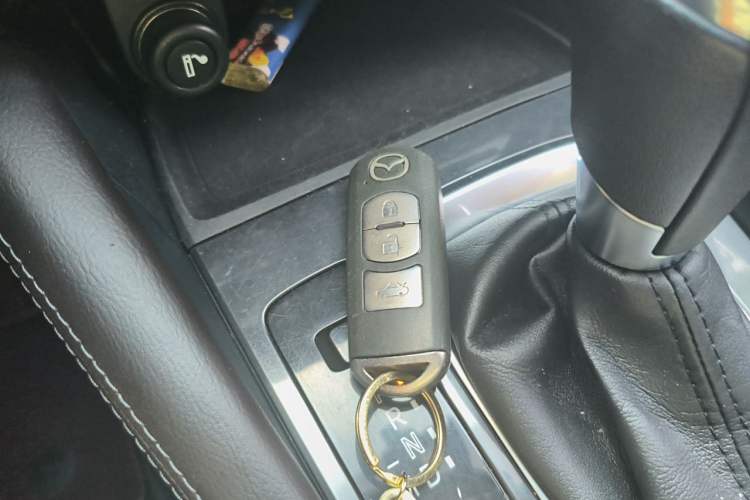Used Mazda Atenza 2017 2.5L Blue Sky Prestige Edition Vehicle Key